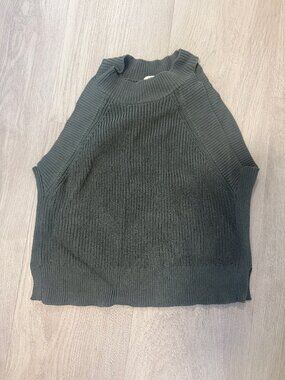 Aritzia Wilfred Free Halter Top - Green - Small